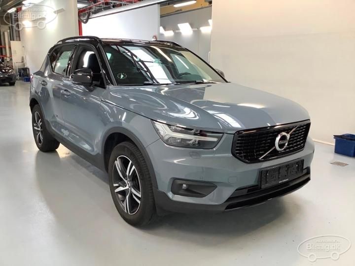 Photo 3 VIN: YV1XZ72VDM2441118 - VOLVO XC40 SUV 