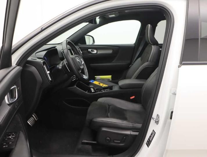 Photo 3 VIN: YV1XZA6BCJ2005733 - VOLVO XC40 &#3917 