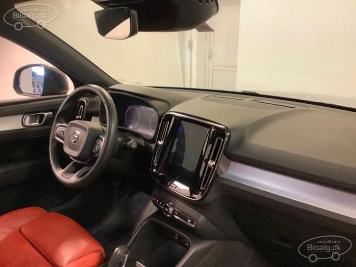 Photo 5 VIN: YV1XZA6BCJ2009166 - VOLVO XC40 SUV 