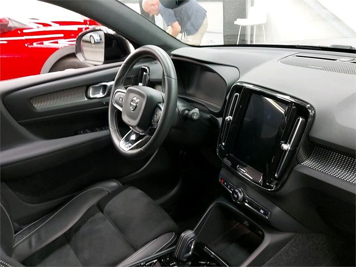 Photo 3 VIN: YV1XZA6VCL2248276 - VOLVO XC40 