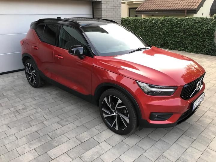 Photo 2 VIN: YV1XZACBCK2045569 - VOLVO XC40 