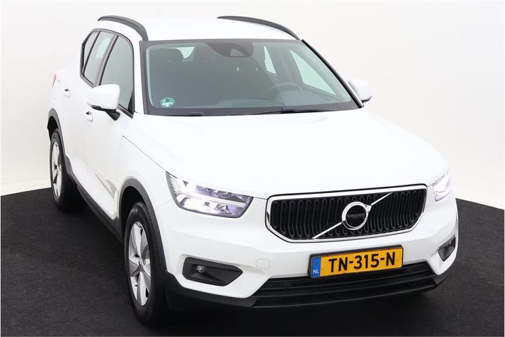 Photo 2 VIN: YV1XZACBDK2052127 - VOLVO XC40 