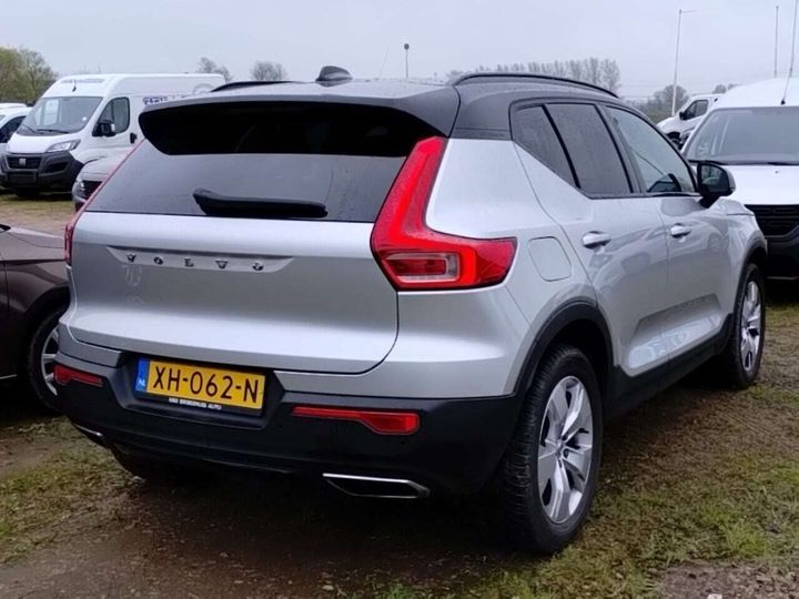 Photo 2 VIN: YV1XZACBDK2108466 - VOLVO XC40 