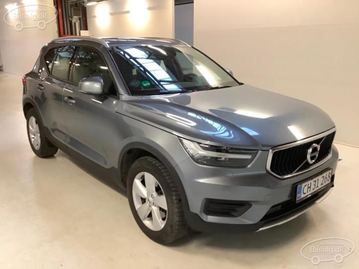 Photo 3 VIN: YV1XZACVDK2103394 - VOLVO XC40 SUV 