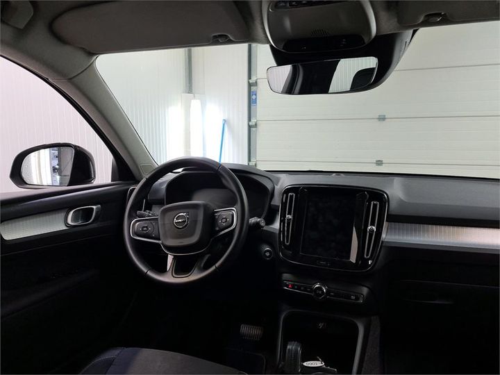 Photo 6 VIN: YV1XZACVDK2122852 - VOLVO XC40 