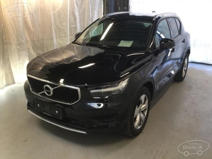 Photo 1 VIN: YV1XZACVDK2126428 - VOLVO XC40 SUV 