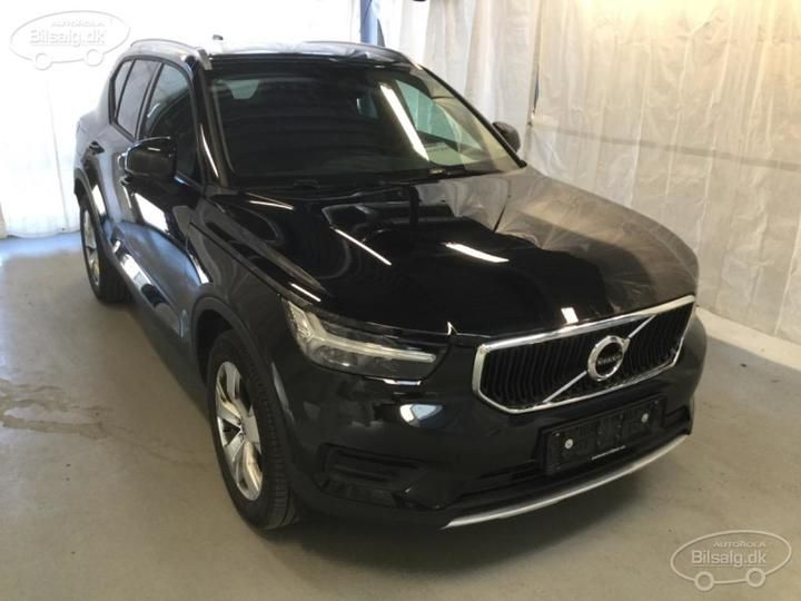 Photo 27 VIN: YV1XZACVDK2126428 - VOLVO XC40 SUV 