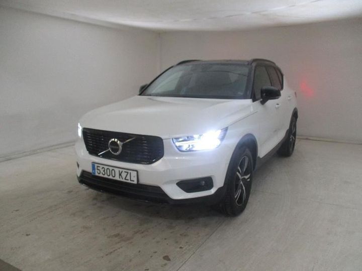 Photo 0 VIN: YV1XZACVDK2133560 - VOLVO XC40 