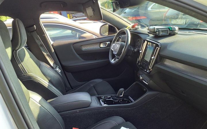 Photo 22 VIN: YV1XZACVDK2133560 - VOLVO XC40 