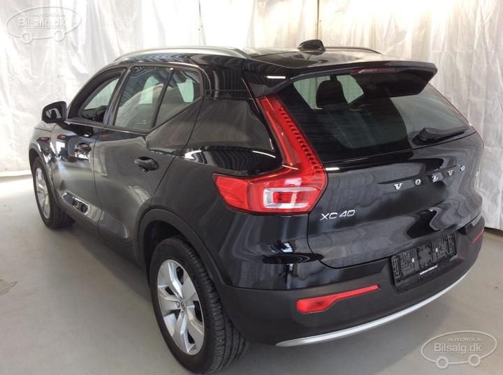 Photo 17 VIN: YV1XZACVDK2137546 - VOLVO XC40 SUV 