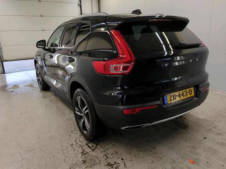 Photo 2 VIN: YV1XZACVDK2149372 - VOLVO XC40 