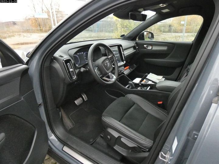 Photo 3 VIN: YV1XZBBVFM2445906 - VOLVO XC40 