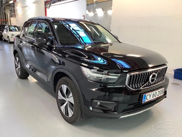 Photo 3 VIN: YV1XZBBVFM2534010 - VOLVO XC40 SUV 