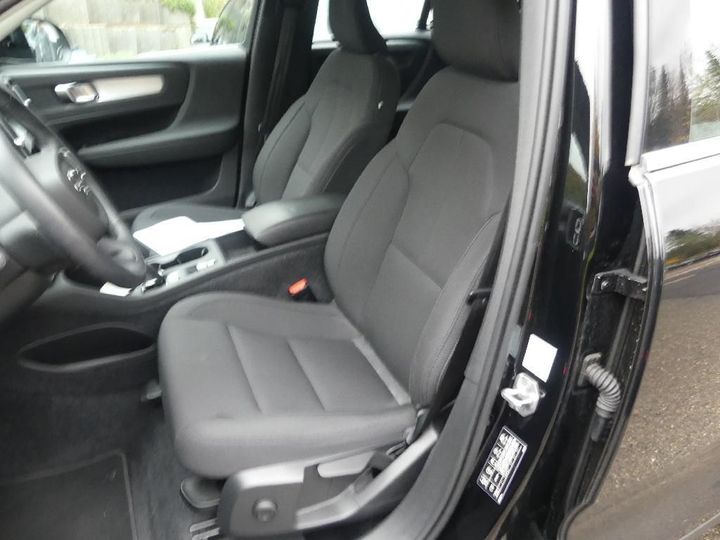 Photo 3 VIN: YV1XZBWVFM2455707 - VOLVO XC40 