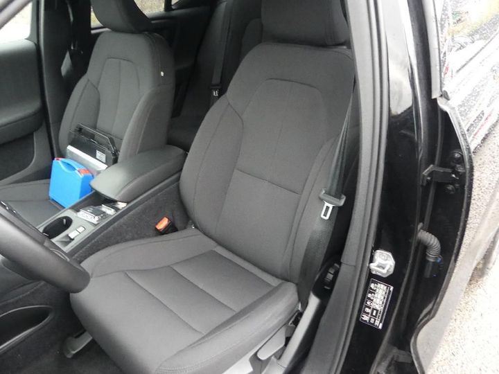 Photo 3 VIN: YV1XZBWVFM2468415 - VOLVO XC40 