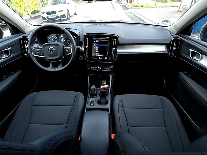 Photo 5 VIN: YV1XZBWVFM2468432 - VOLVO XC40 