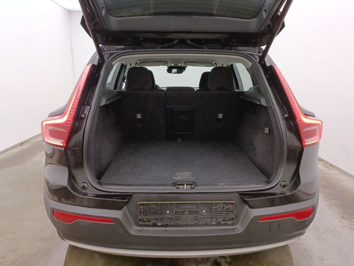 Photo 10 VIN: YV1XZBWVFM2519048 - VOLVO XC40 '17 