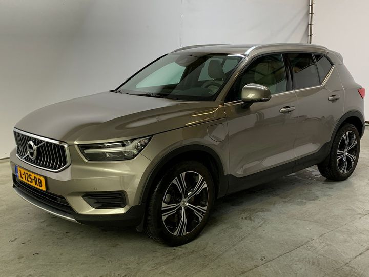 Photo 1 VIN: YV1XZBWVFN2652080 - VOLVO XC40 