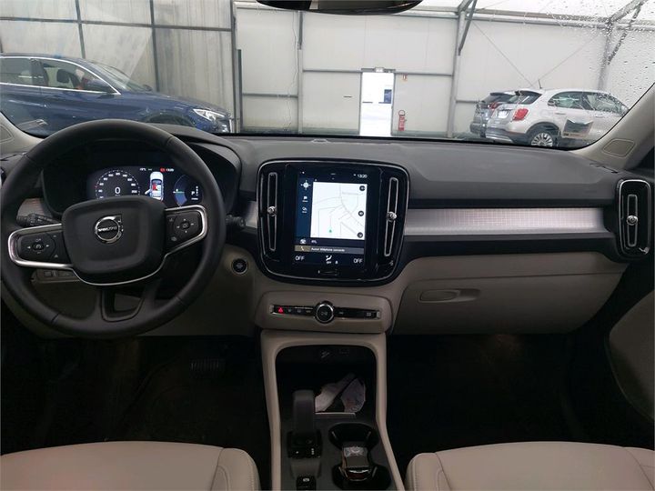 Photo 2 VIN: YV1XZBWVFN2668712 - VOLVO XC40 