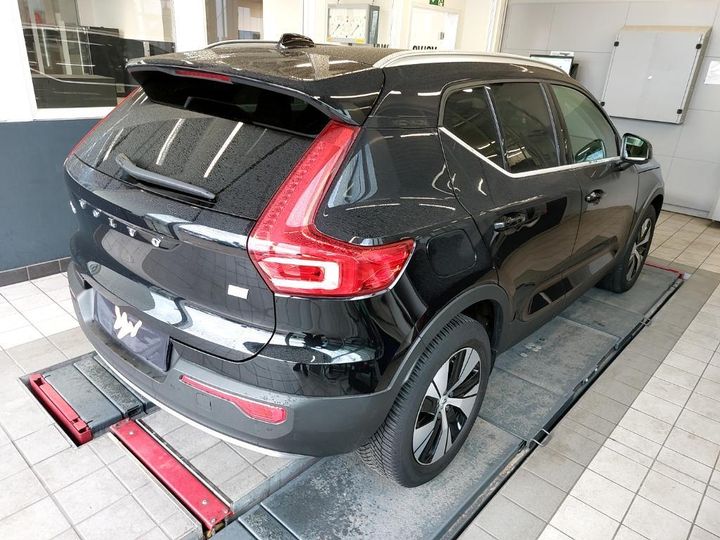 Photo 2 VIN: YV1XZBWVFN2696888 - VOLVO XC40 