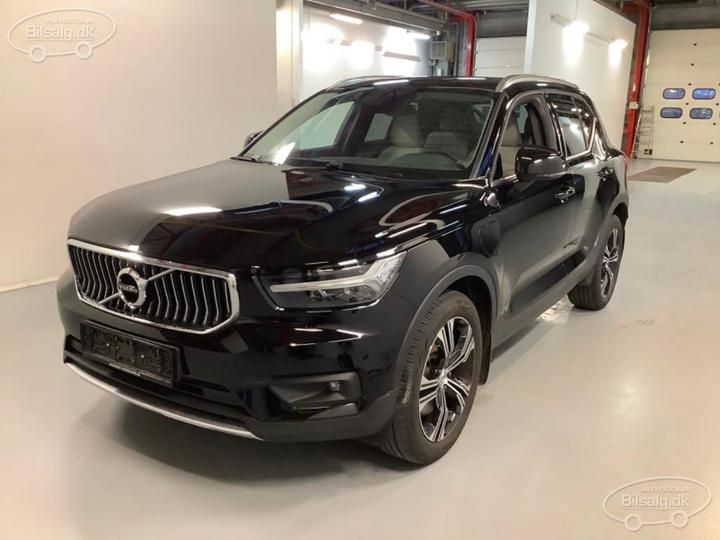 Photo 1 VIN: YV1XZBWVFN2704496 - VOLVO XC40 SUV 