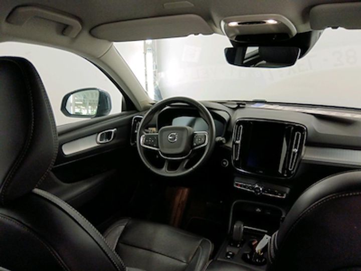 Photo 7 VIN: YV1XZL4VDM2401832 - VOLVO XC40 