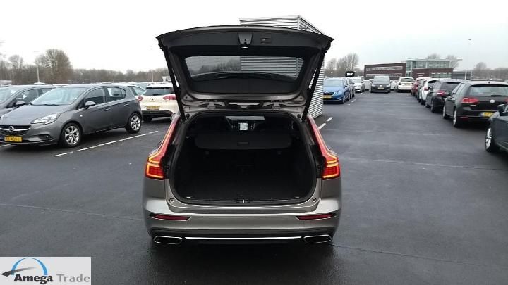 Photo 10 VIN: YV1ZW25TDK2025070 - VOLVO V60 