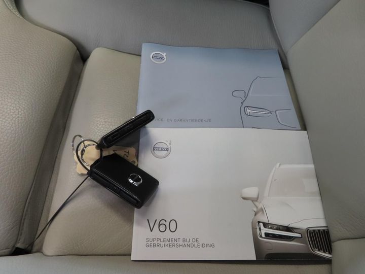 Photo 11 VIN: YV1ZW25UDK1013637 - VOLVO V60 