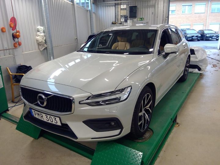 Photo 1 VIN: YV1ZW72UDK1021852 - VOLVO V60 