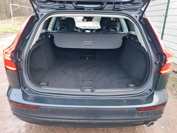 Photo 2 VIN: YV1ZW72V1K1014829 - VOLVO V60 