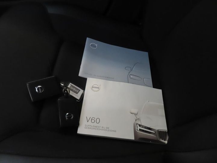 Photo 10 VIN: YV1ZW72V1K2024424 - VOLVO V60 