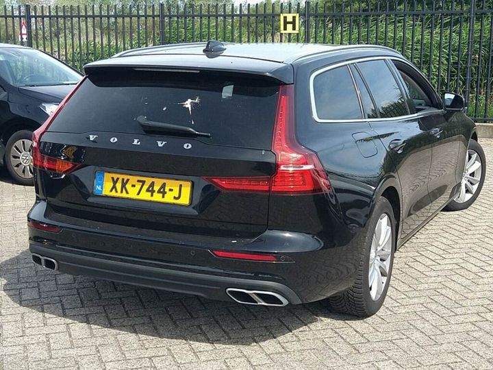 Photo 2 VIN: YV1ZW72VDK2031648 - VOLVO V60 