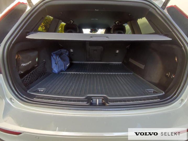 Photo 7 VIN: YV1ZW72VDL2356880 - VOLVO V60 ESTATE 