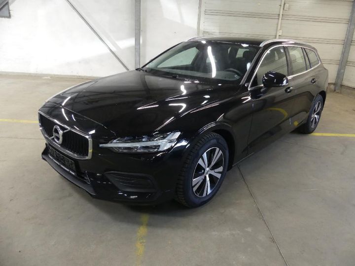 Photo 1 VIN: YV1ZW72VDL2398148 - VOLVO V60 MOMENTUM PRO 