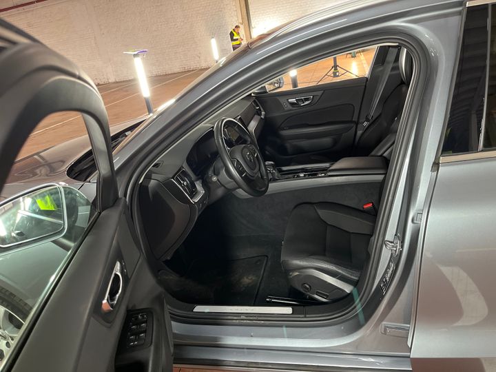 Photo 3 VIN: YV1ZW72VDM2413753 - VOLVO V60 '18 