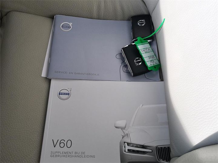 Photo 4 VIN: YV1ZWA8TDK1009910 - VOLVO V60 