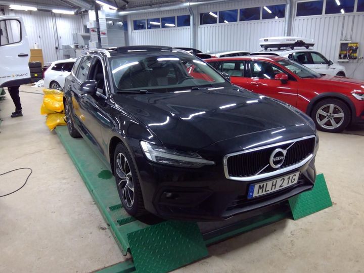 Photo 1 VIN: YV1ZWA8VCL2370797 - VOLVO V60 