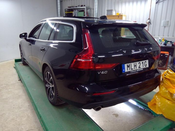 Photo 2 VIN: YV1ZWA8VCL2370797 - VOLVO V60 