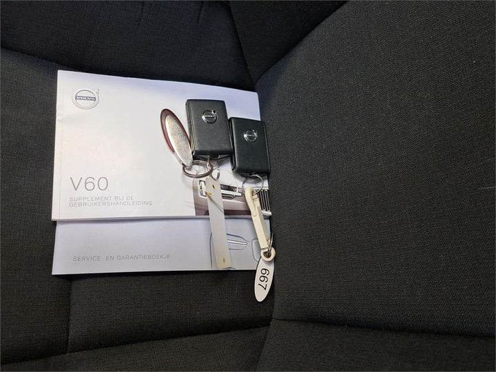 Photo 8 VIN: YV1ZWA8VDK2025397 - VOLVO V60 