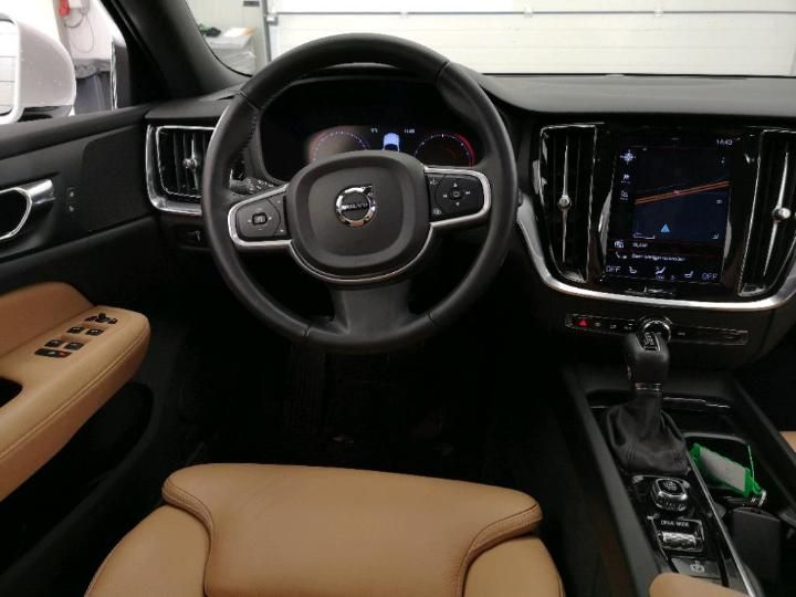 Photo 9 VIN: YV1ZWA8VDL2368922 - VOLVO V60 