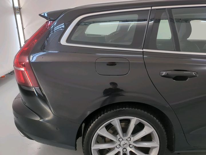 Photo 15 VIN: YV1ZWAKVDL2380563 - VOLVO V60 