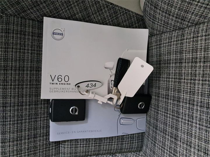 Photo 9 VIN: YV1ZWBFUDL1379600 - VOLVO V60 