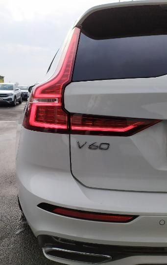 Photo 8 VIN: YV1ZWK5VDM2442632 - VOLVO V60 ESTATE 