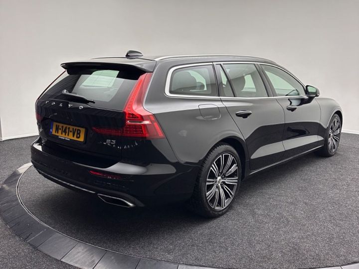 Photo 2 VIN: YV1ZWK6VDN2477104 - VOLVO V60 