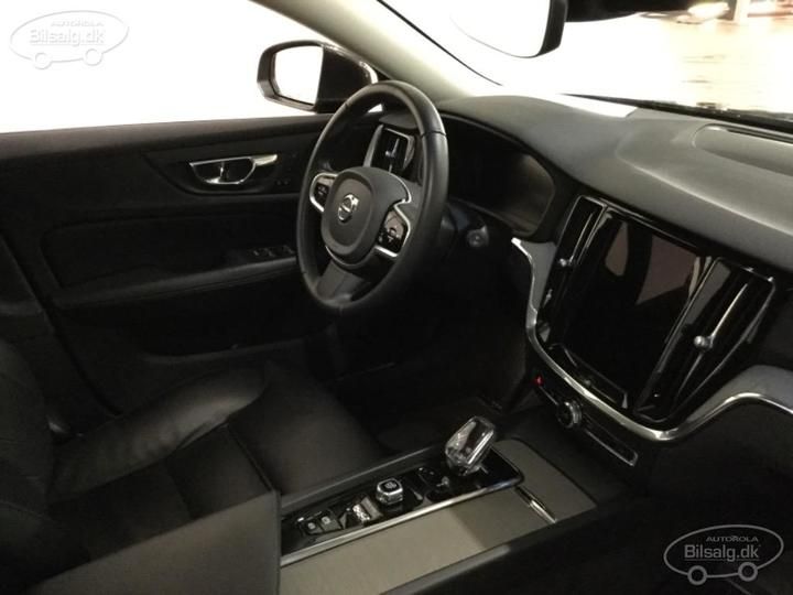 Photo 2 VIN: YV1ZWK9VDM1417465 - VOLVO V60 ESTATE 