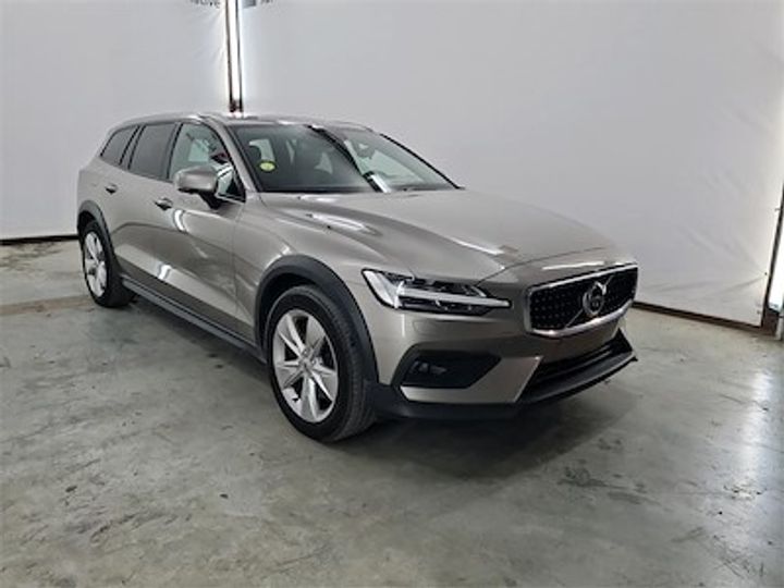 Photo 2 VIN: YV1ZZA8VCL1033515 - VOLVO V60 CROSS COUNTRY DIESEL - 2019 