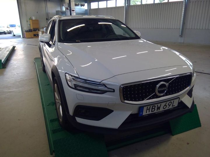 Photo 1 VIN: YV1ZZA8VCL1035047 - VOLVO V60 CROSS COUNTRY 