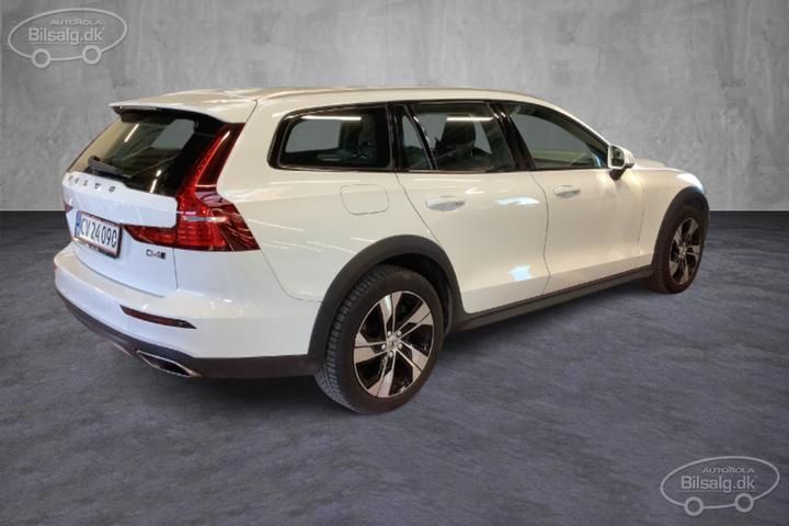 Photo 3 VIN: YV1ZZA8VCL1046272 - VOLVO V60 CROSS COUNTRY 