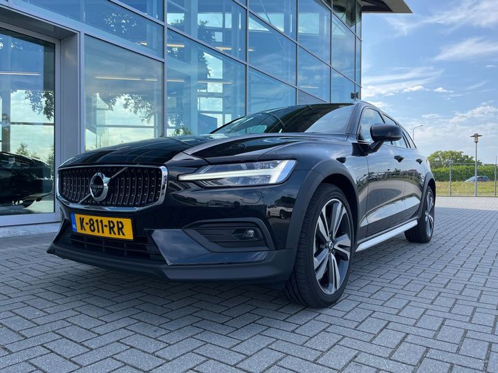 Photo 1 VIN: YV1ZZL1VCM1074302 - VOLVO V60 CROSS COUNTRY 