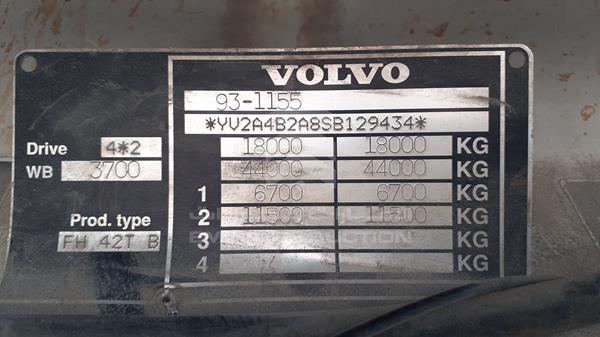 Photo 2 VIN: YV2A4B2A8SB129434 - VOLVO F12 